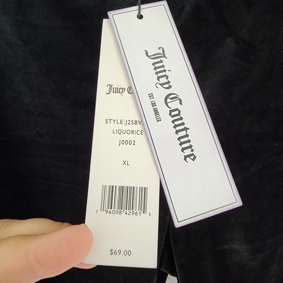 NWT JUICY COUTURE Big Bling Velour Biker Black Shorts XL - Picture 9 of 12
